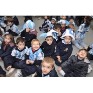 Festejos por el Día de la Bandera con los niños de Jardín